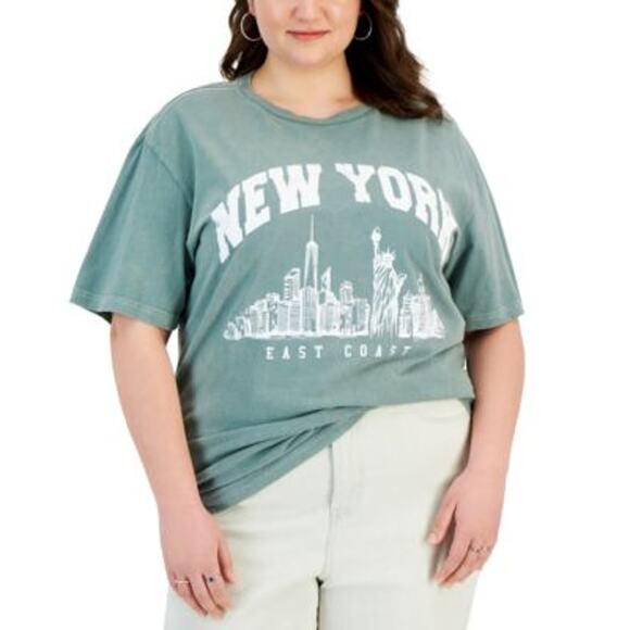 Rebellious One Juniors Trendy Plus Size Lily Pad Green "New York" Graphic Tee 2X - Picture 1 of 1